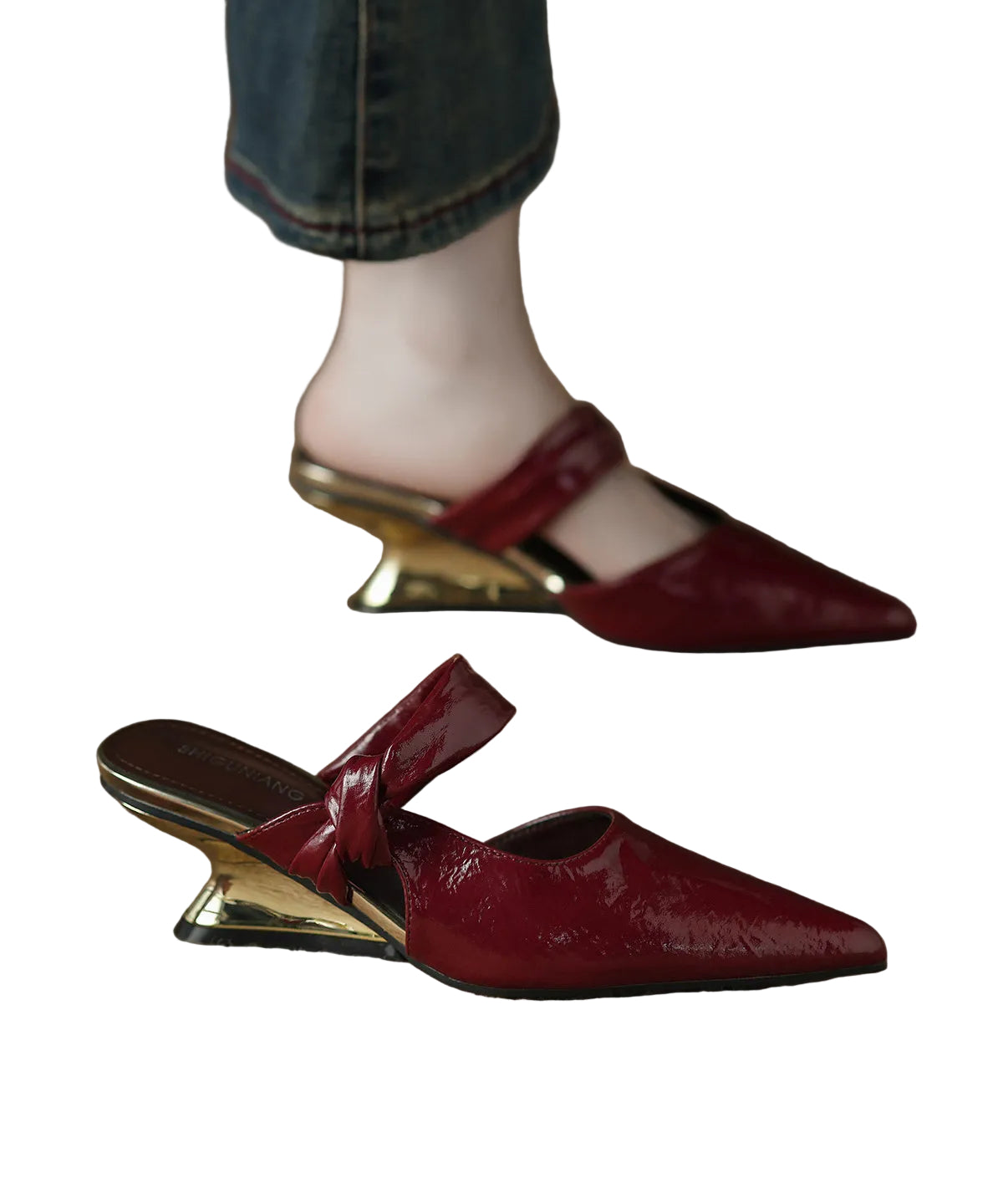 Dames Wedge Schoen Rood Met Puntige Neus 0