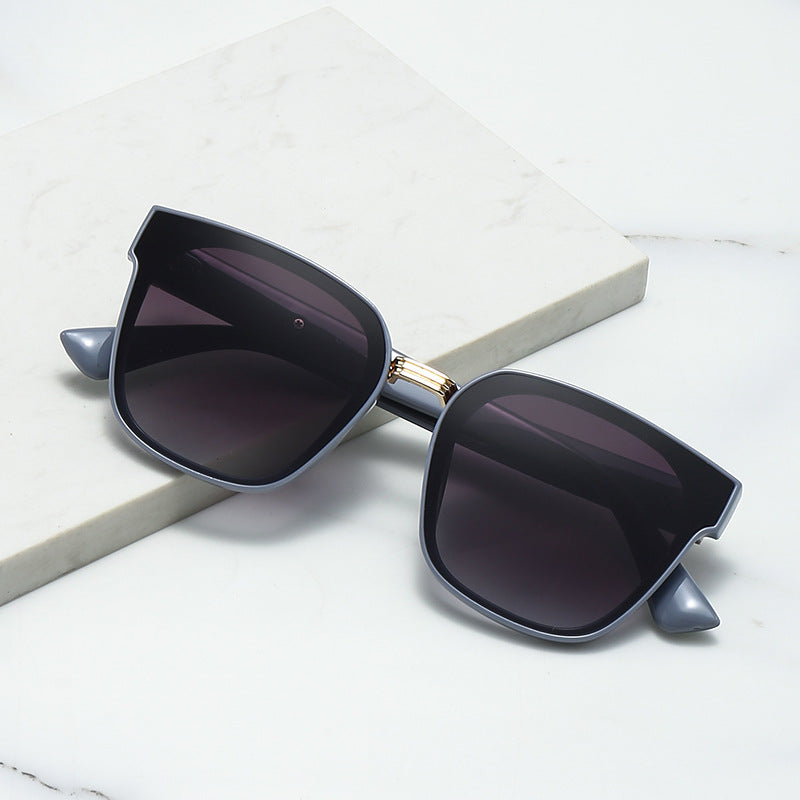 Dames Zonnebril met Trendy Design 2