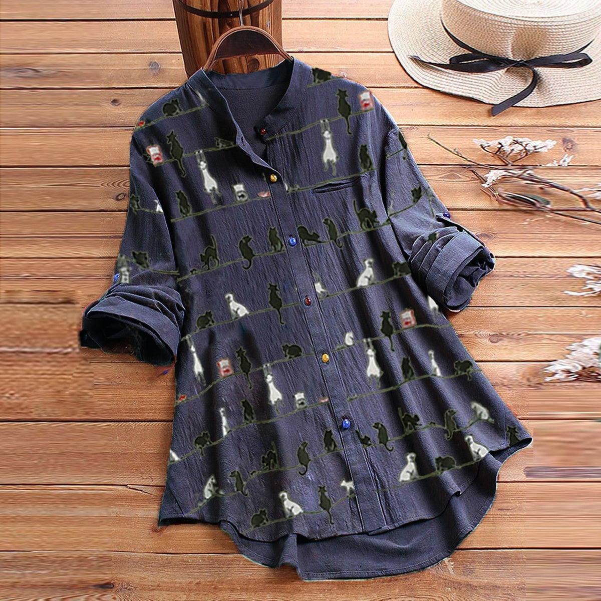 Damesblouse met Kattenmotief en Knoopsluiting 4