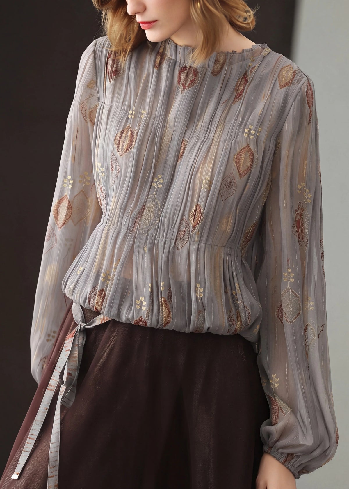 Damesblouse met ronde hals en jacquard plooien 4