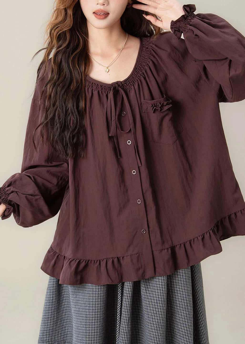 Damesblouse met strik en lantaarnmouwen 0