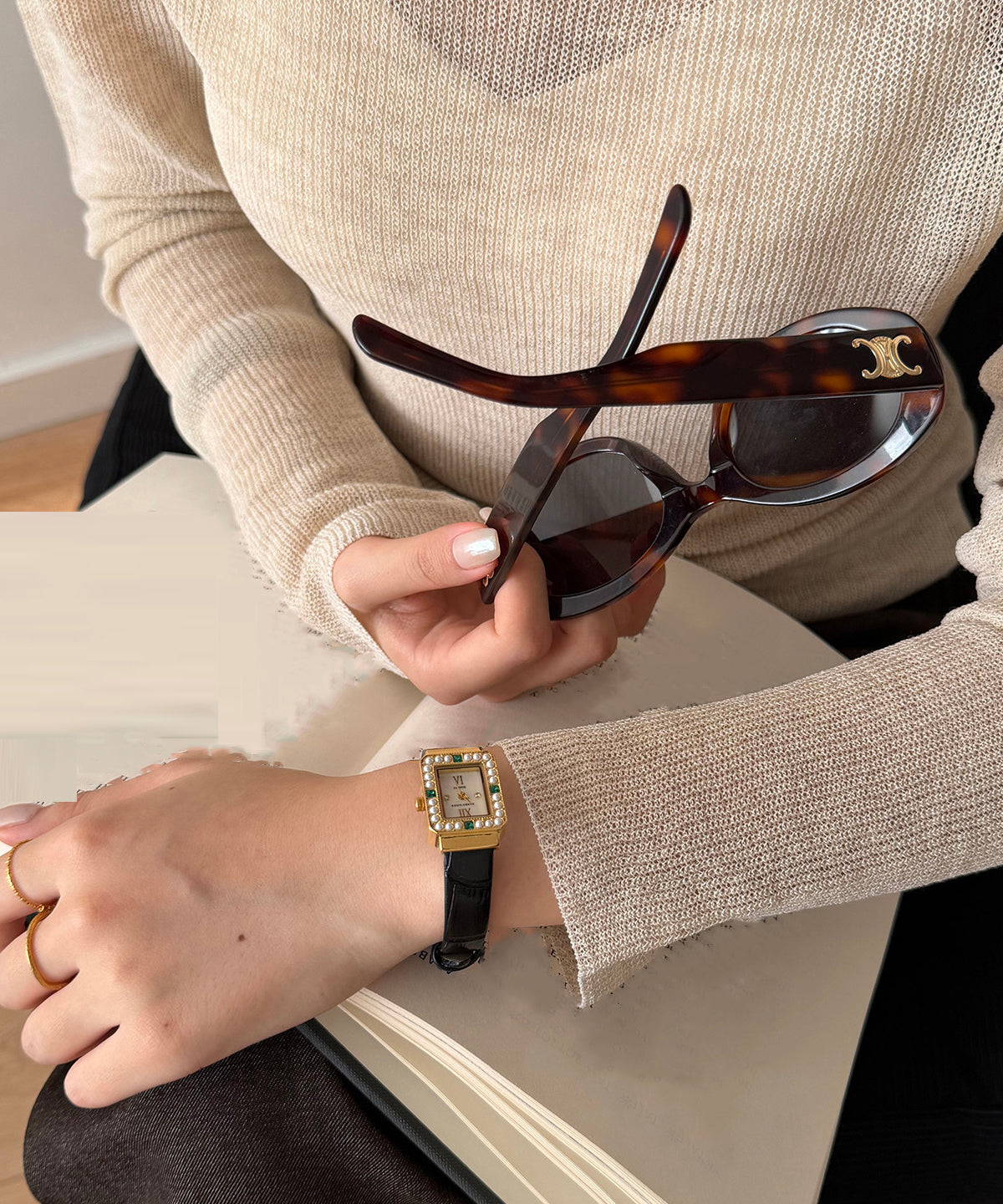 Dameshorloge met Quartz Uurwerk en Zirkonia Accenten 1