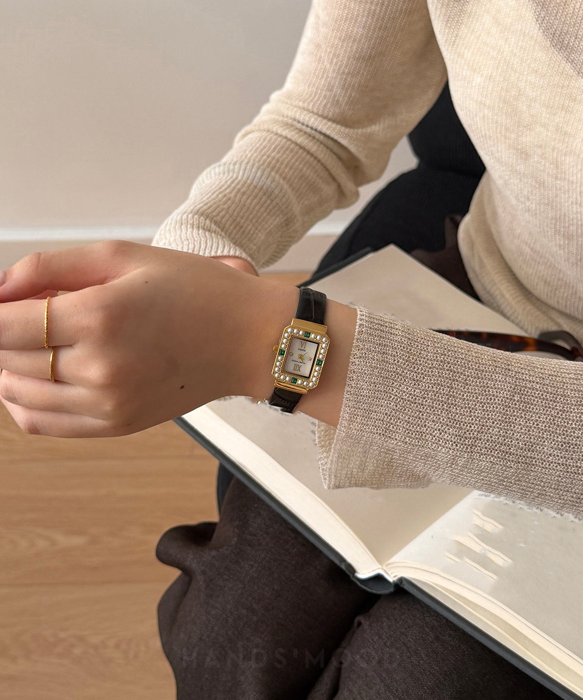 Dameshorloge met Quartz Uurwerk en Zirkonia Accenten 3