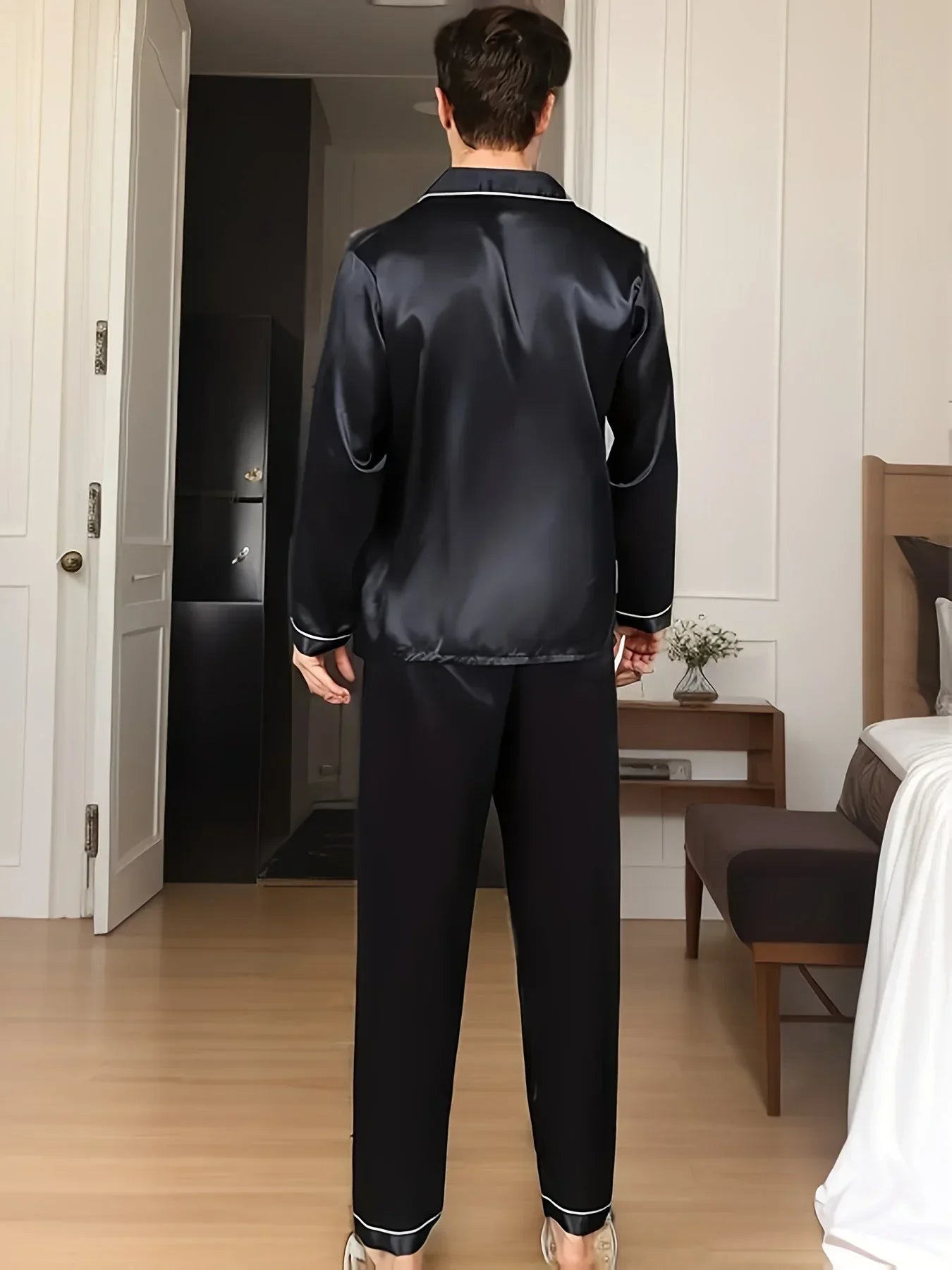 Heren Pyjama Set Stijlvol en Comfortabel voor Ontspannen Nachten 2