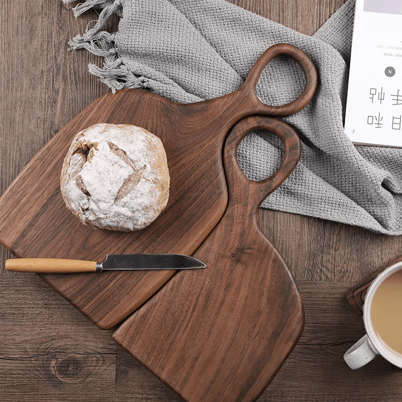 Houten Snijplank Met Afgerond Handvat Voor Keuken En Serveren 1