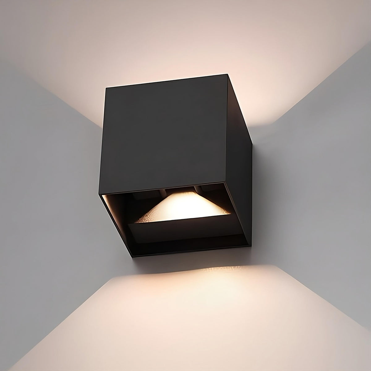 Moderne Wandlamp met Bewegingssensor 7