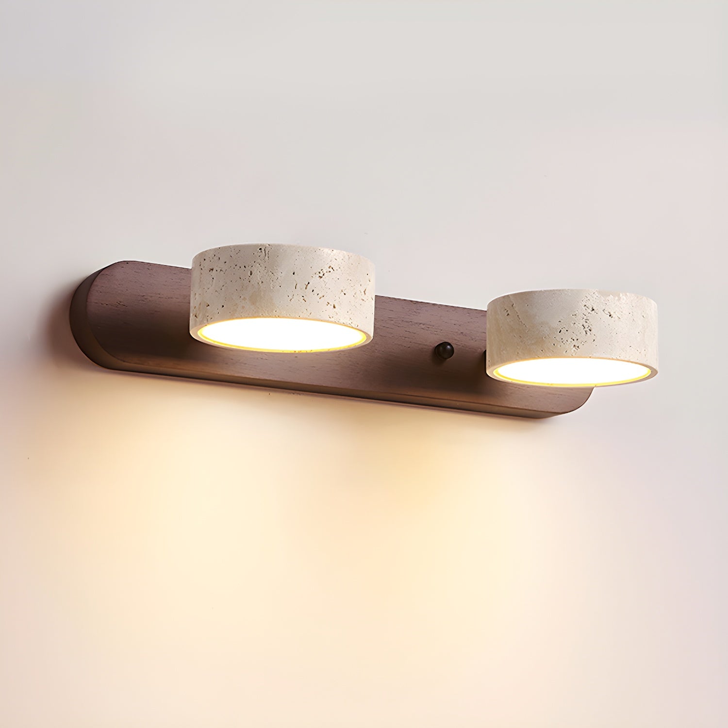 Moderne Wandlamp voor Binnen met Natuurlijke Materialen en Geïntegreerde LED 0