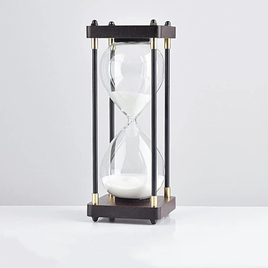 Moderne Zandloper van Hout en Glas met Gouden Accenten 4