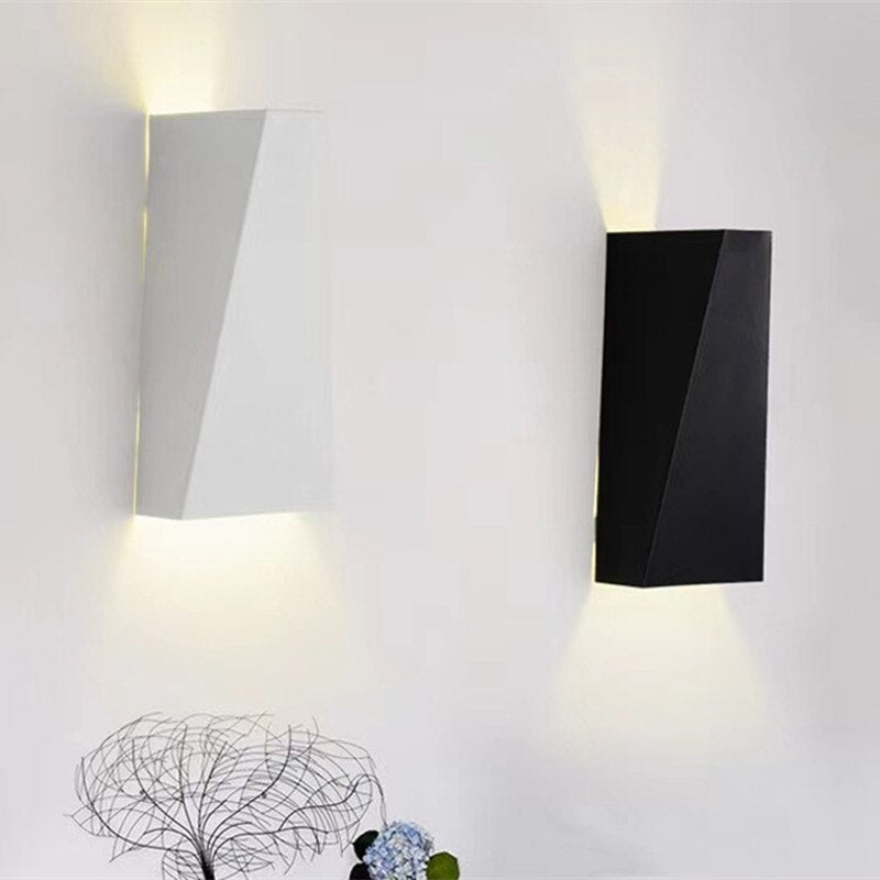 Minimale Geometrische Wandlamp