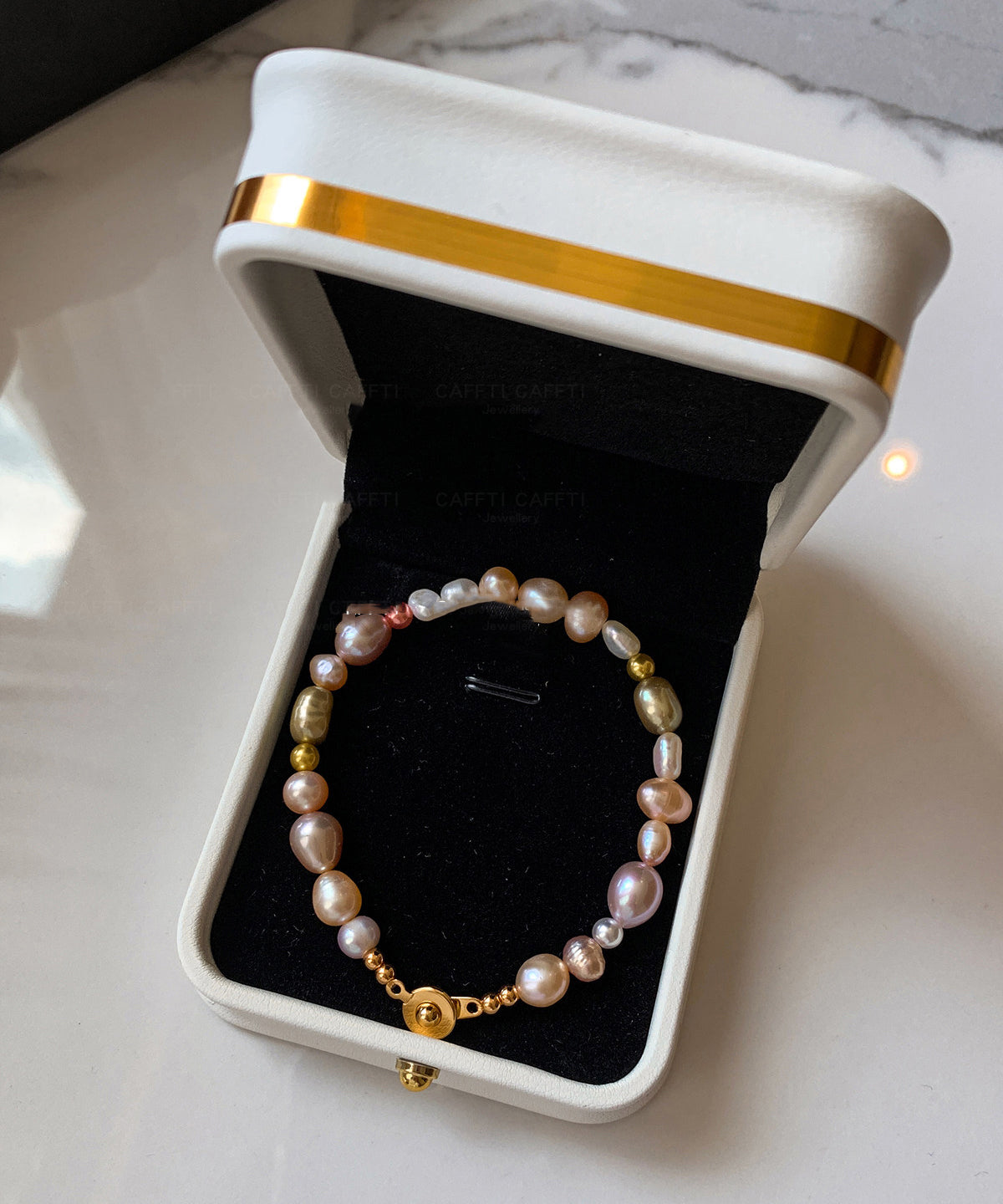 Unisex Armband Met Regenboog Kralen Design 3
