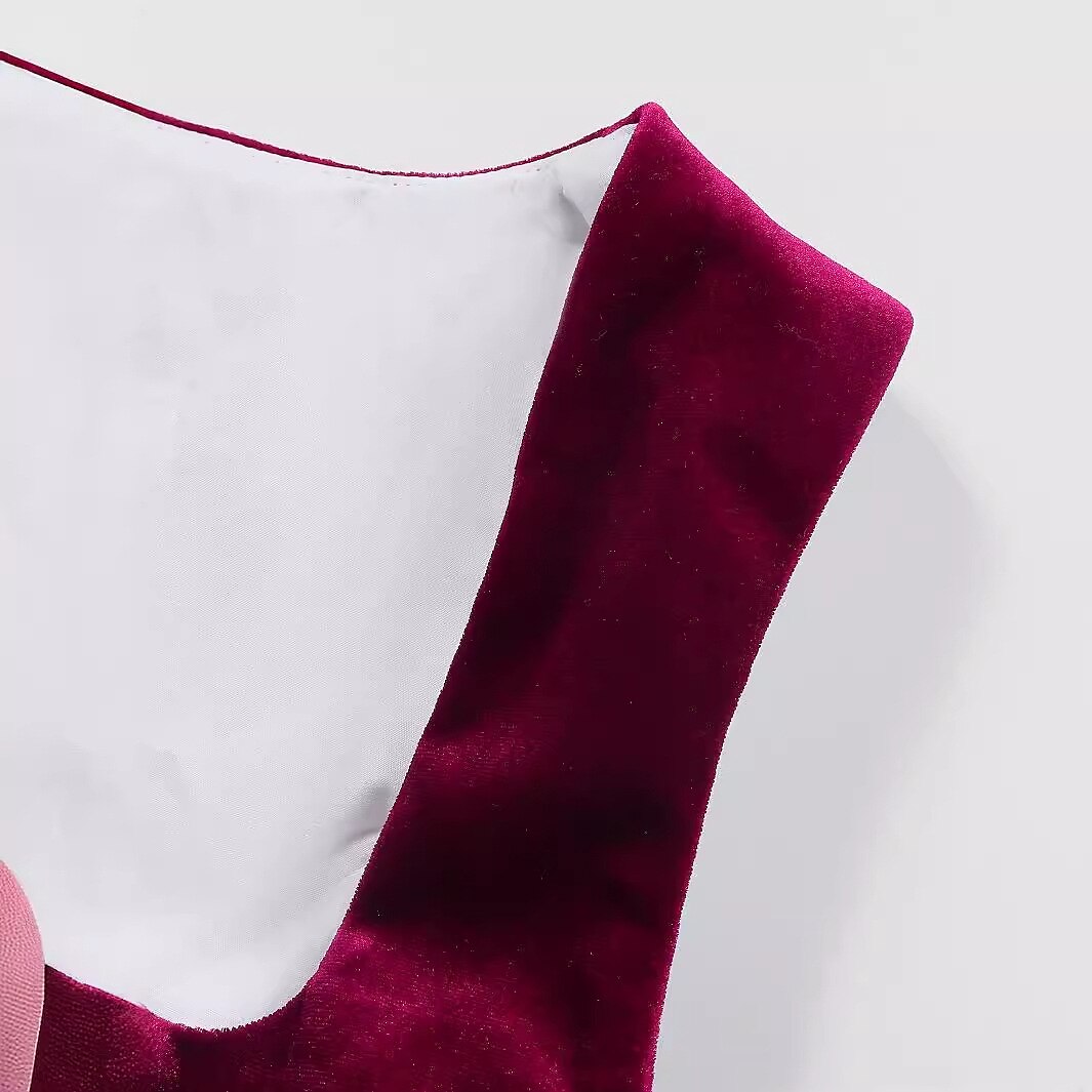 Vrouwen Dirndl Jurk Met Bloemige Borduursels En Schürze Voor Oktoberfest 6