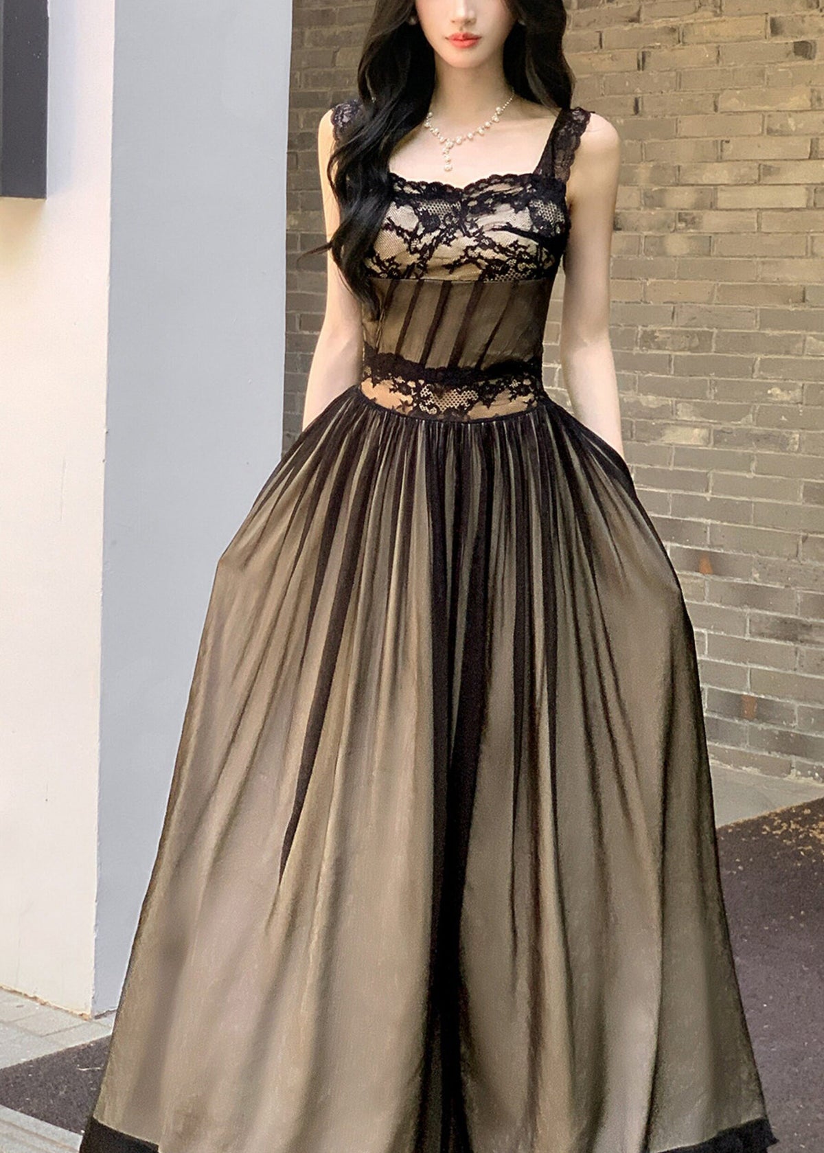 Vrouwen Maxi Jurk Met Spaghettibandjes En Tule 2