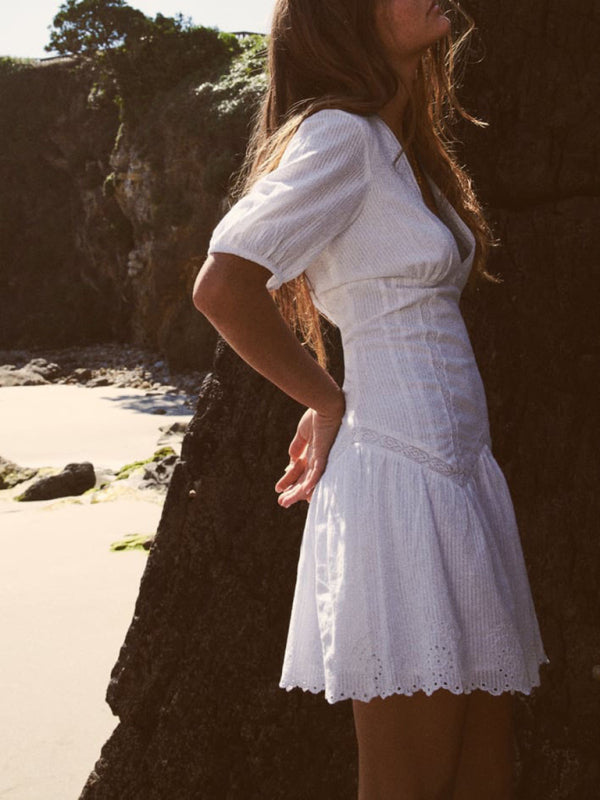 Vrouwen Mini Jurk V-Hals met Fluffy Mouwen en Borduurwerk, A-lijn Polyester-Katoen 2