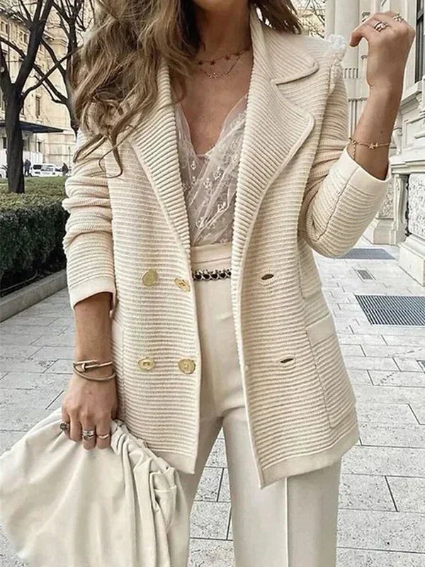 Zwarte Blazer Dames met Revers en Knopen voor Herfst/Winter 2