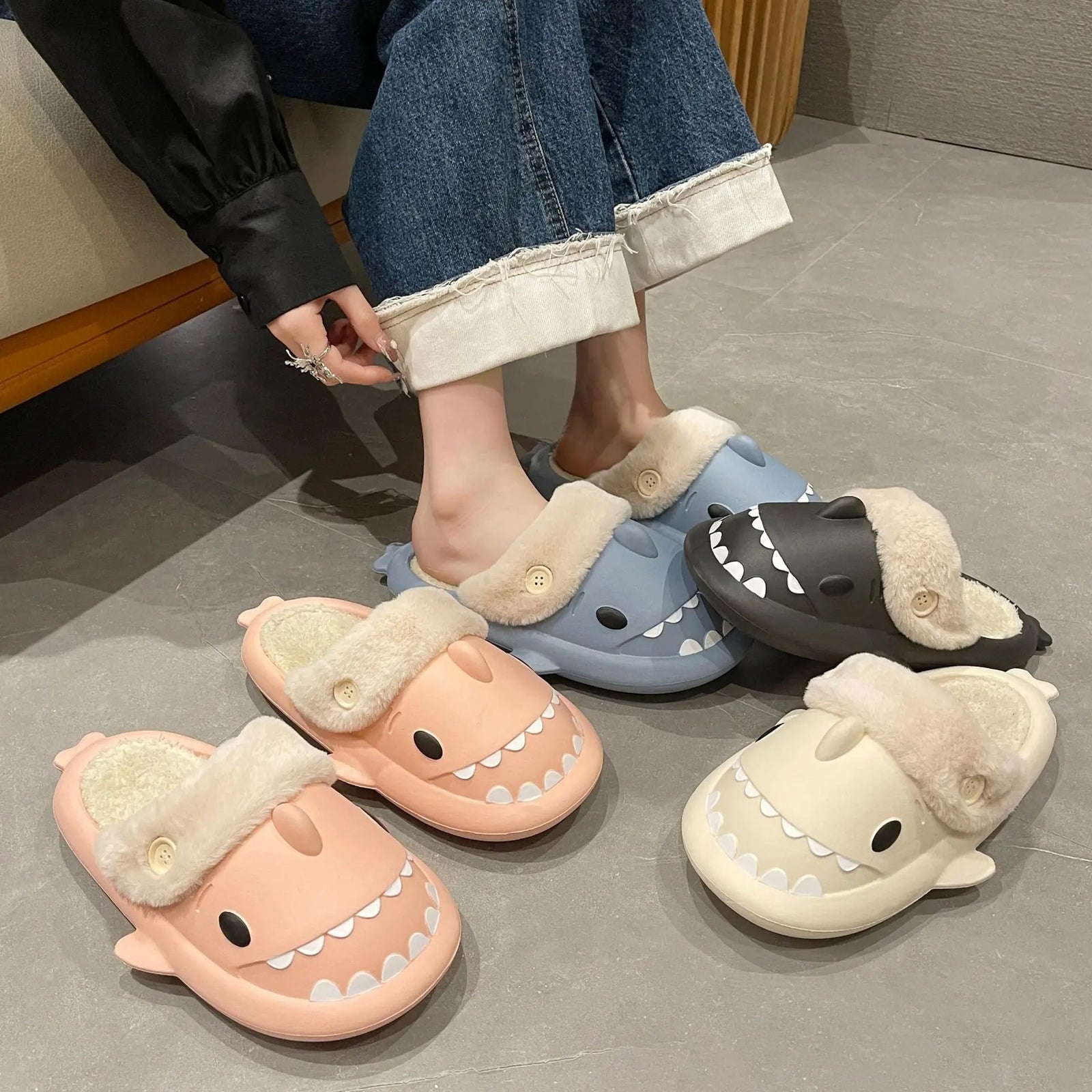 Vrouwen Shark Pluche Katoenen Pantoffels