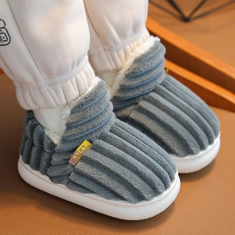 Antislip kinderslippers met zachte zool en pluche