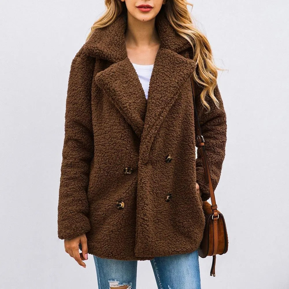 Teddy Coat met twee rijen knopen voor dames
