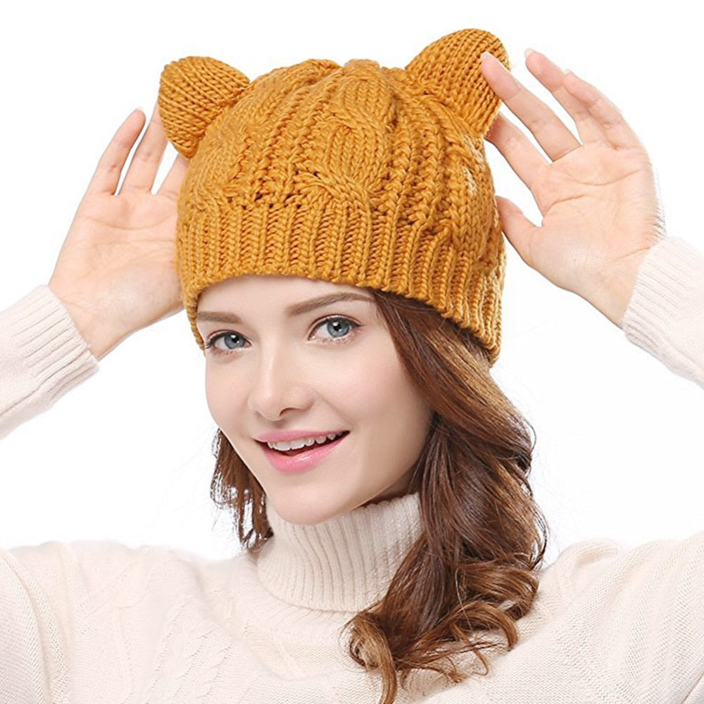 Kattenoor muts