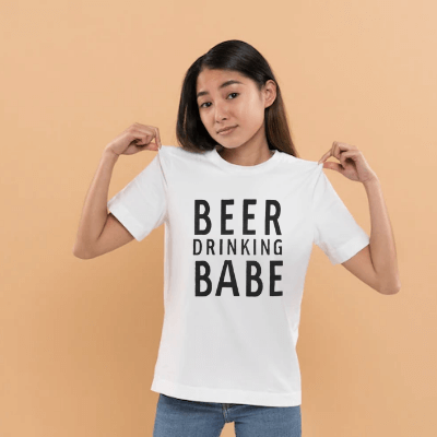 Bierdrinkende Babe T-shirt