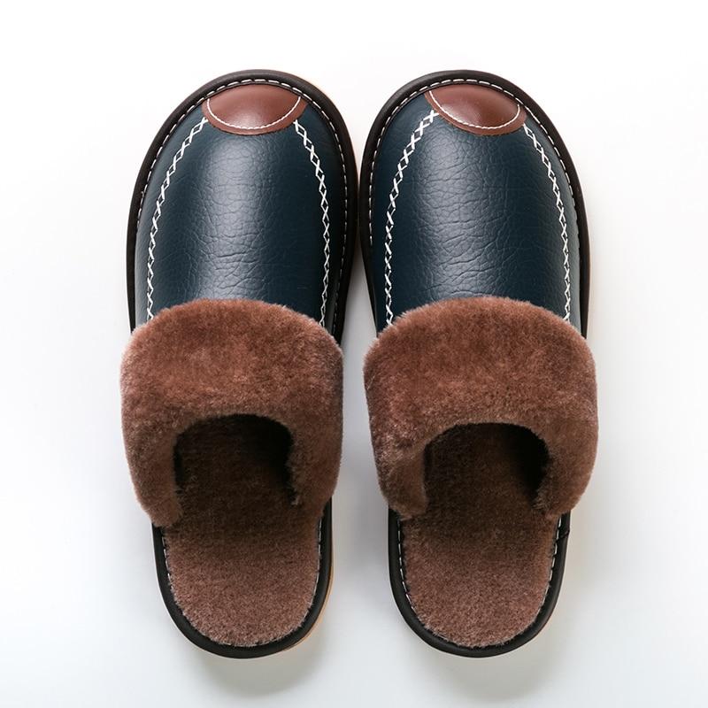 De Alpha Slippers