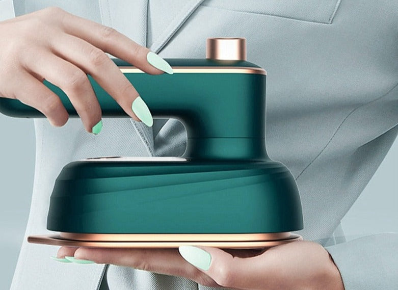 Handstrijkijzer met stoom