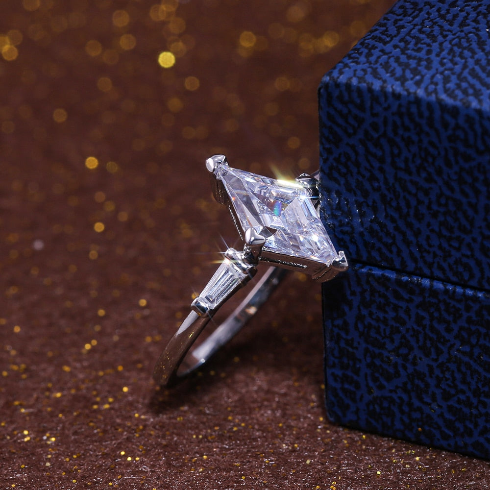 Horse Eye Solitaire Verlovingsring