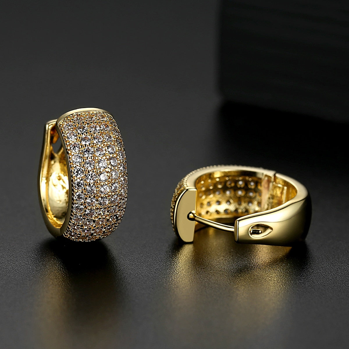 Huggie Hoepel Oorbellen