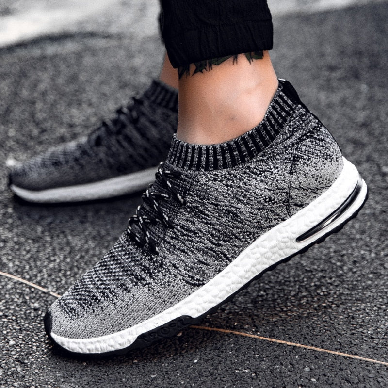 Fly-knitted Ademende Herensneakers