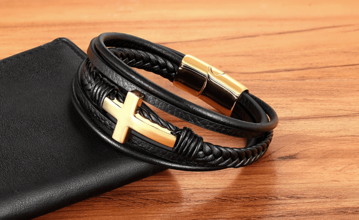 Faith Leren Kruis Armband