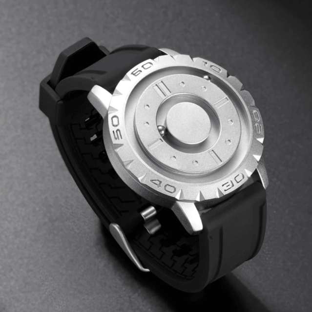 Eutour | Magnetisch Kogelhorloge